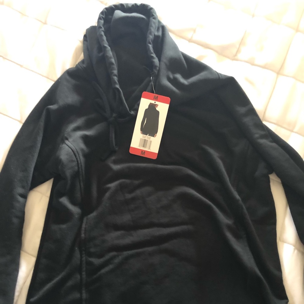 New 32 degrees heat sweatshirt.